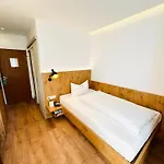 Ringhotel Siegfriedbrunnen فندق 4*