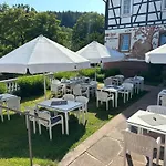 فندق Ringhotel Siegfriedbrunnen Grasellenbach