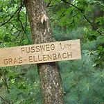Ringhotel Siegfriedbrunnen فندق