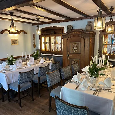 Ringhotel Siegfriedbrunnen 4*