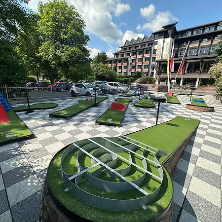 Ringhotel Siegfriedbrunnen 4* Grasellenbach