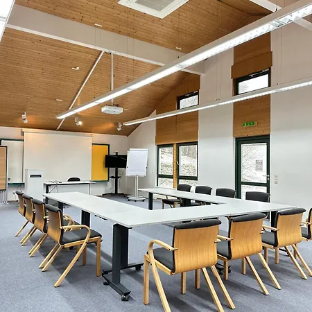 Ringhotel Siegfriedbrunnen 4* Grasellenbach